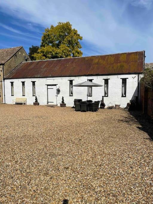 The Old Hay Barn - Games Room, Gym, Sleeps 8 Godmanchester Экстерьер фото